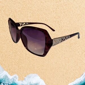 Woman’s Elegant Reddish Burgundy Sunglasses